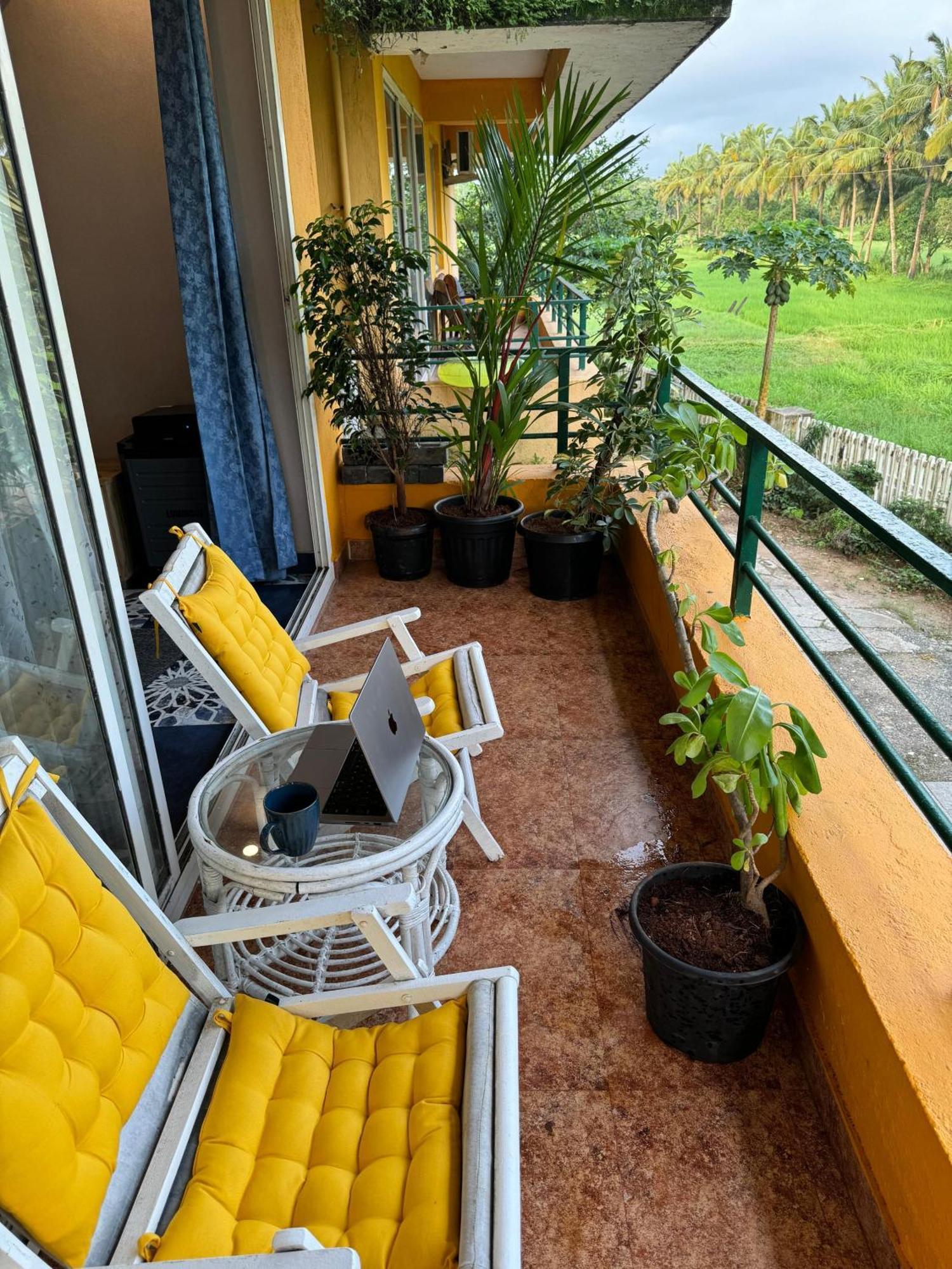 Apartamento Bluebell Meadows 2Bhk Varca Exterior foto